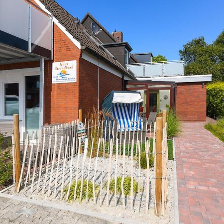 Ferienwohnungen Im Haus Strandkorb Bensersiel Exterior photo